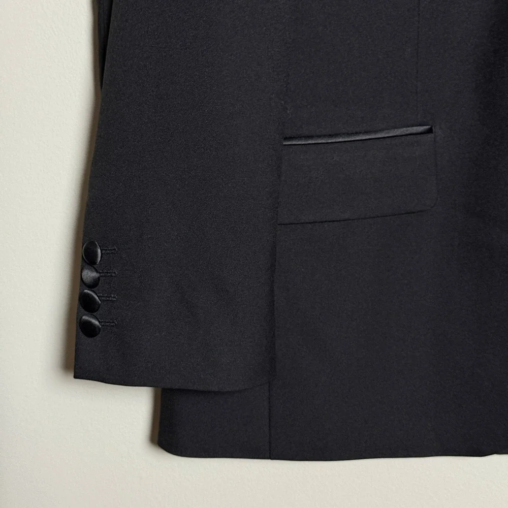 Haggar NEW Mens Premium Tuxedo Jacket 40 Regular Black Tailored Fit Event Formal